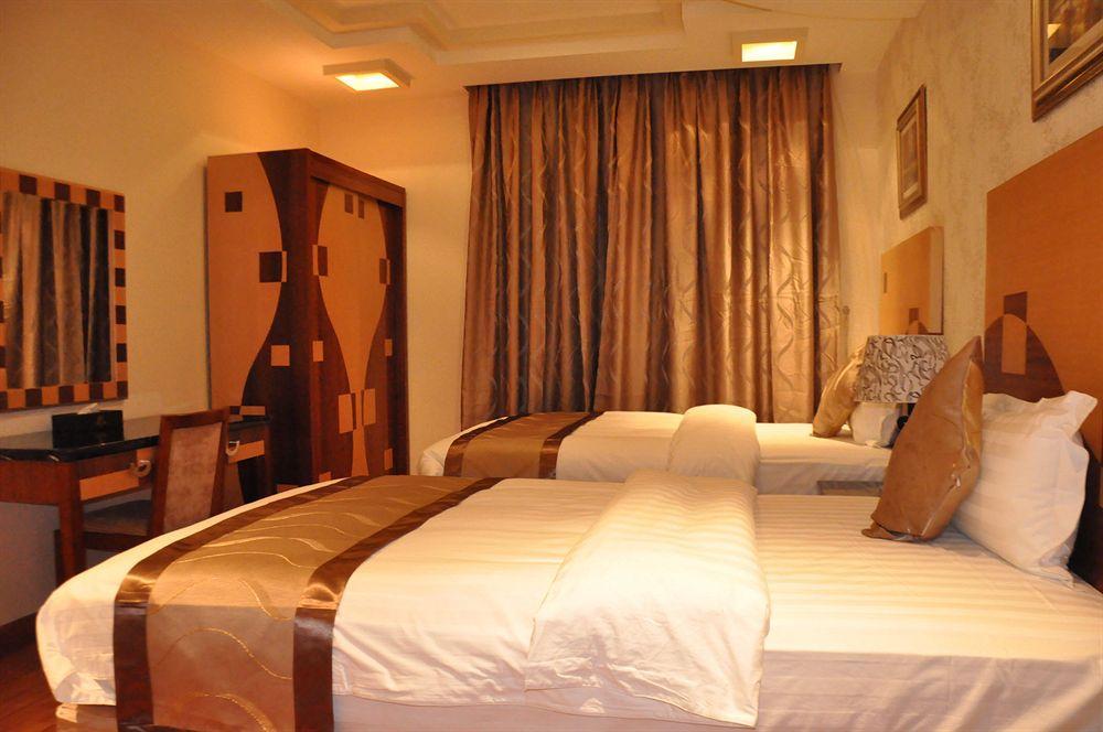 Renz Hotel Jeddah Exterior photo